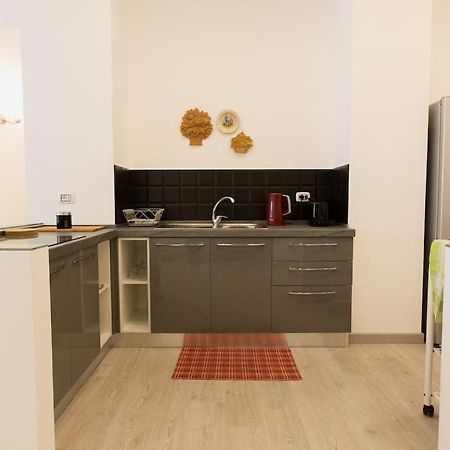 Appartamento 2 Camere Da Letto Al Politeama Palermo Exterior foto